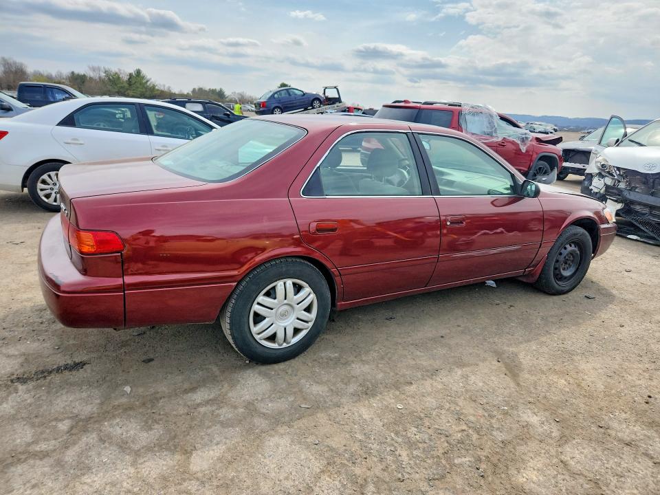 2000 Toyota Camry მანქანა იყიდება აუქციონზე, vin: 4T1BF22KXYU940002, აუქციონის ნომერი: 47904966