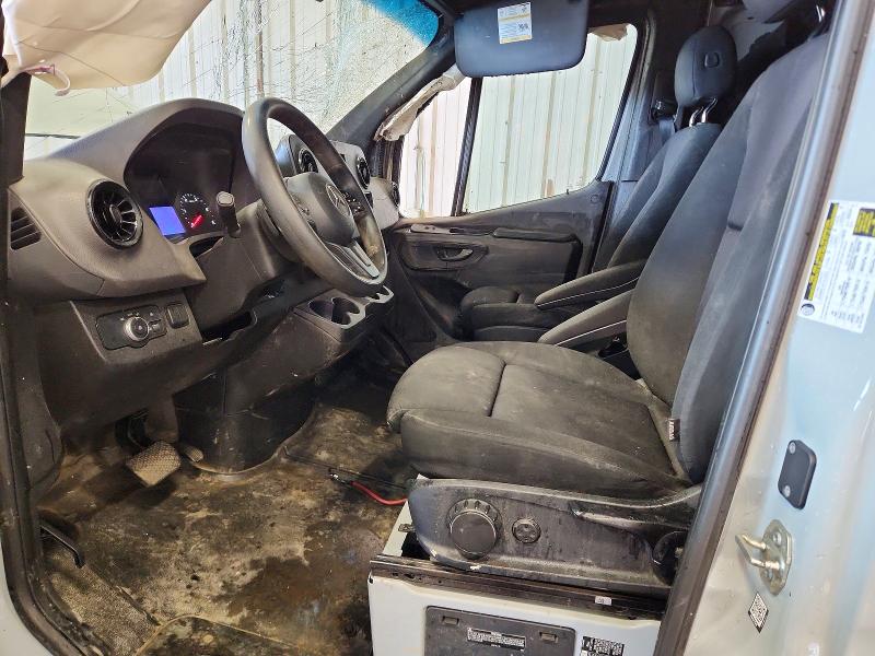 46544786 :رقم المزاد ، W1Y4EDHY9MT075932 vin ، 2021 Mercedes-benz Sprinter مزاد بيع