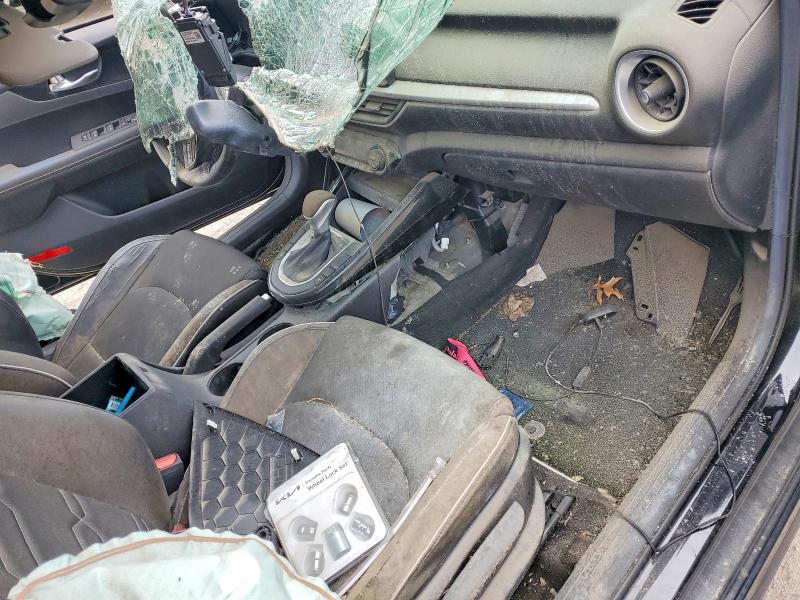 47772976 :رقم المزاد ، 3KPF54AD9PE631948 vin ، 2023 Kia Forte مزاد بيع