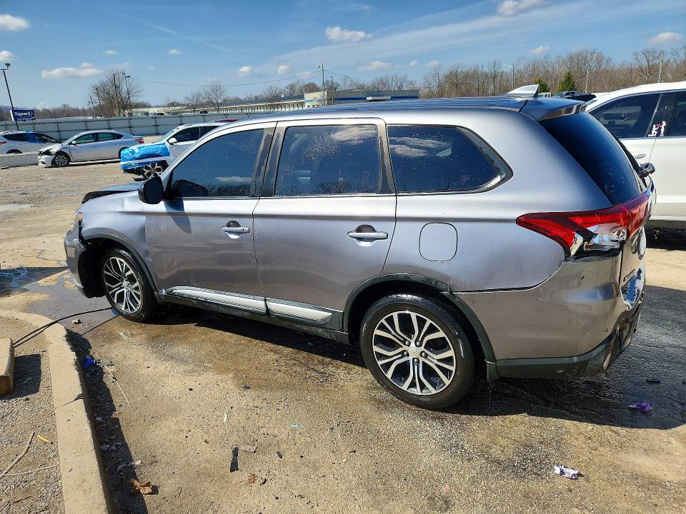 2018 Mitsubishi Outlander მანქანა იყიდება აუქციონზე, vin: JA4AD2A31JJ000396, აუქციონის ნომერი: 41835816
