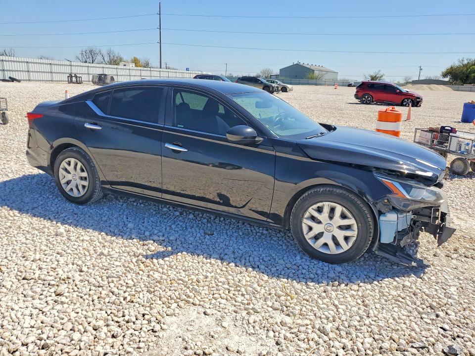 Продажа на аукционе авто 2020 Nissan Altima, vin: 1N4BL4BV5LN315633, номер лота: 45842416