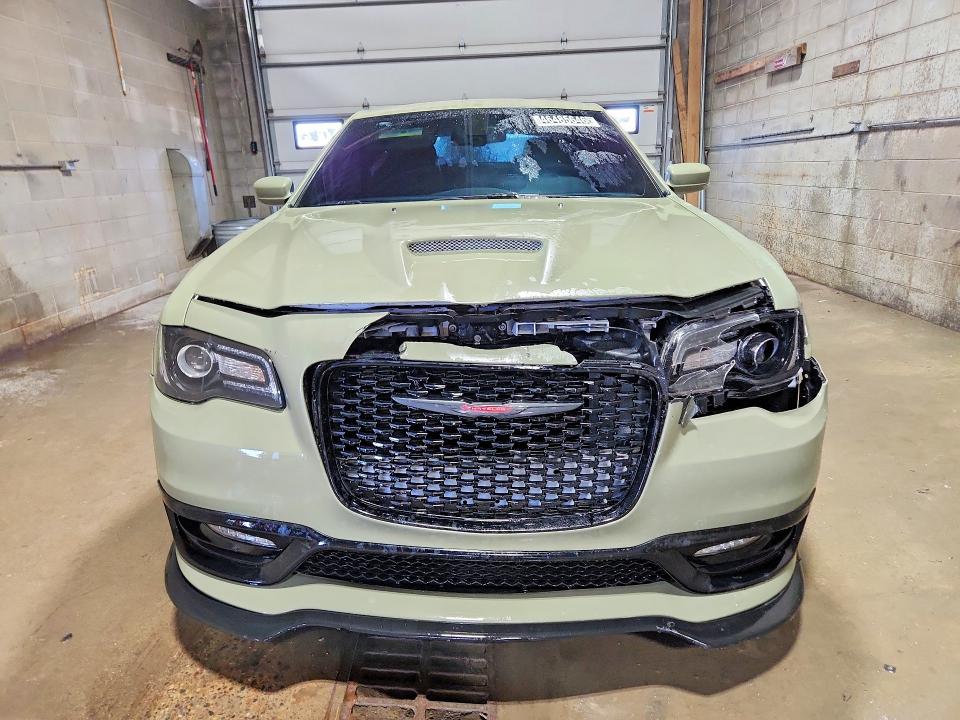 Продажа на аукционе авто 2022 Chrysler 300, vin: 2C3CCABG7NH228962, номер лота: 46485646