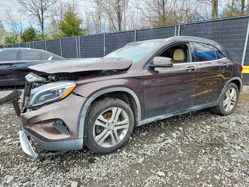 2015 Mercedes-benz Gla მანქანა იყიდება აუქციონზე, vin: WDCTG4EB5FJ117418, აუქციონის ნომერი: 47275886