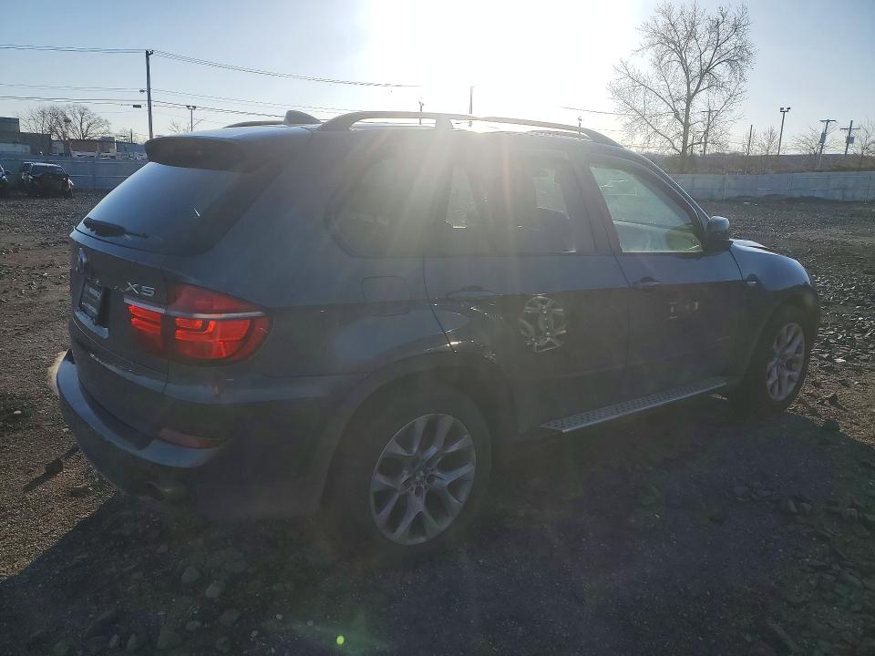 47025086 :رقم المزاد ، 5UXZV4C58CL985379 vin ، 2012 Bmw X5 مزاد بيع