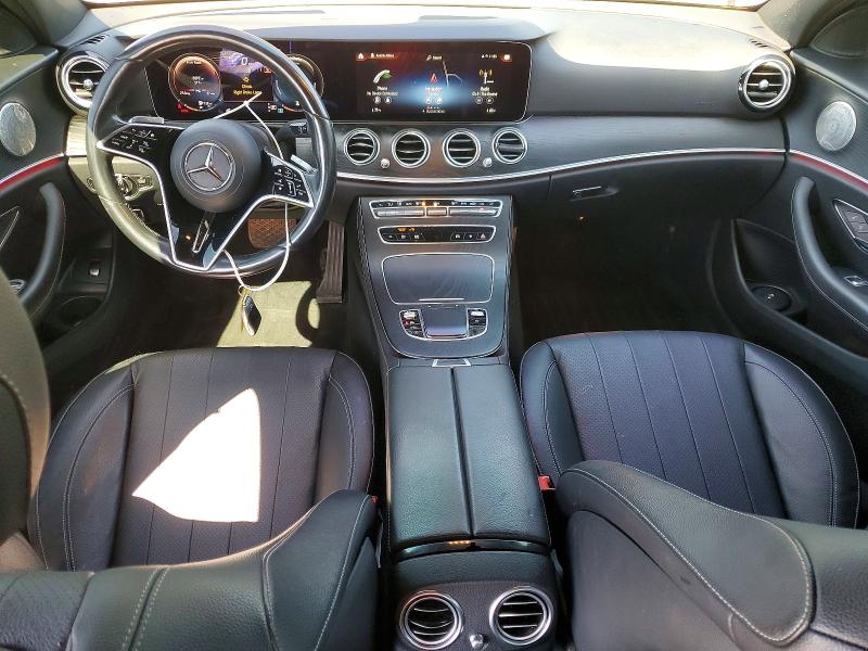 46682476 :رقم المزاد ، W1KZF8DB9NB064376 vin ، 2022 Mercedes-benz E مزاد بيع