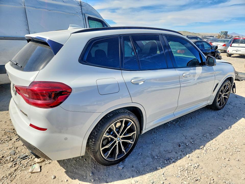 46041486 :رقم المزاد ، 5UXTS3C58J0Y98802 vin ، 2018 Bmw X3 مزاد بيع