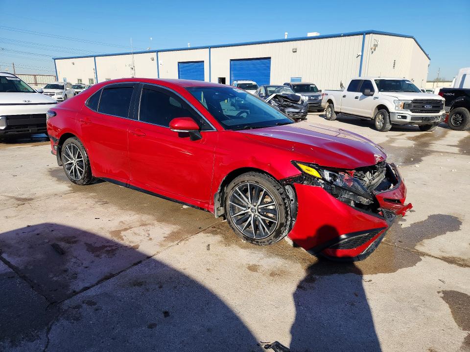 Продаж на аукціоні авто 2022 Toyota Camry, vin: 4T1G11AK0NU033206, номер лоту: 46112716