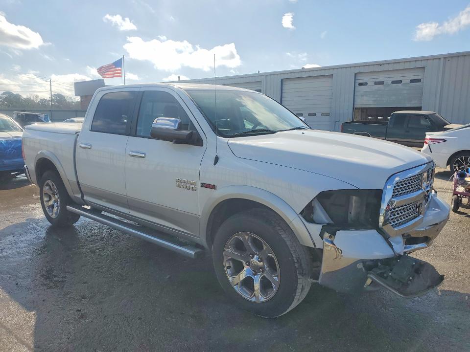 79553855 :رقم المزاد ، 1C6RR7NM1FS732188 vin ، 2015 Ram 1500 مزاد بيع