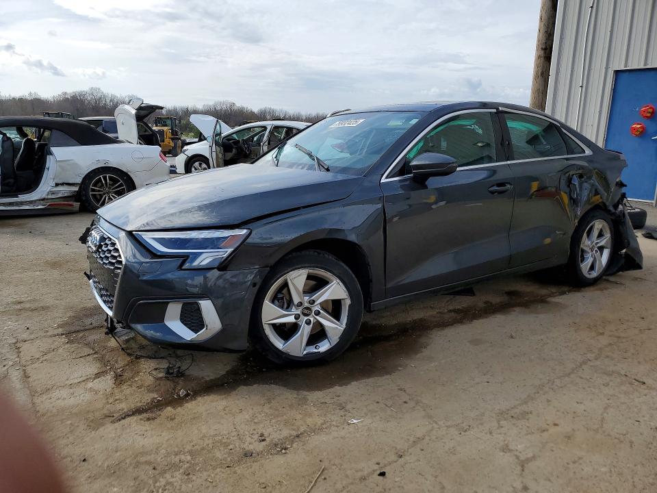 Продажа на аукционе авто 2024 Audi A3, vin: WAUBUDGYXRA049663, номер лота: 79932425