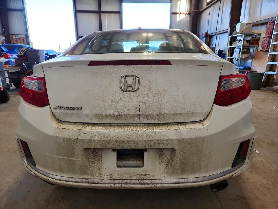 79635085 :رقم المزاد ، 1HGCT1B81EA800161 vin ، 2014 Honda Accord مزاد بيع