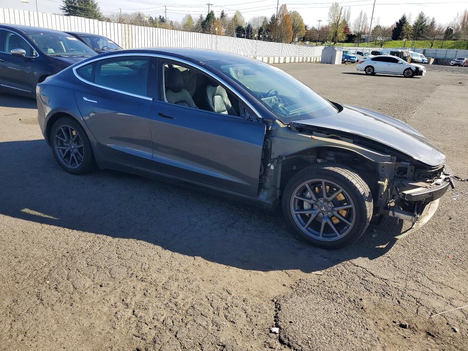 Продаж на аукціоні авто 2019 Tesla Model 3, vin: 5YJ3E1EA4KF400203, номер лоту: 47079186