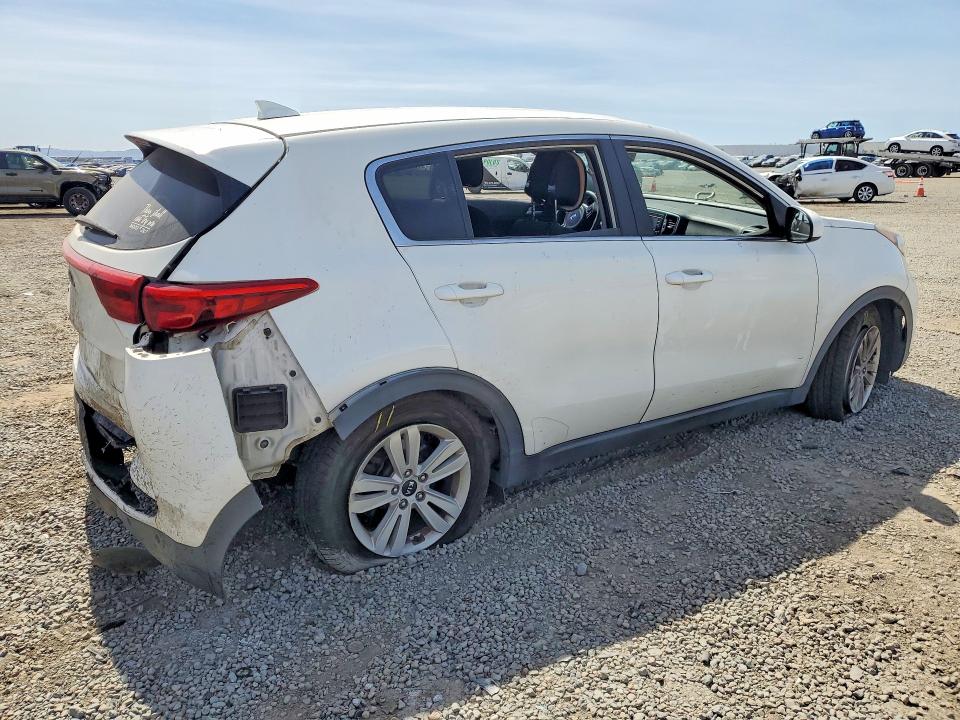 2017 Kia Sportage მანქანა იყიდება აუქციონზე, vin: KNDPM3AC0H7083011, აუქციონის ნომერი: 46146906