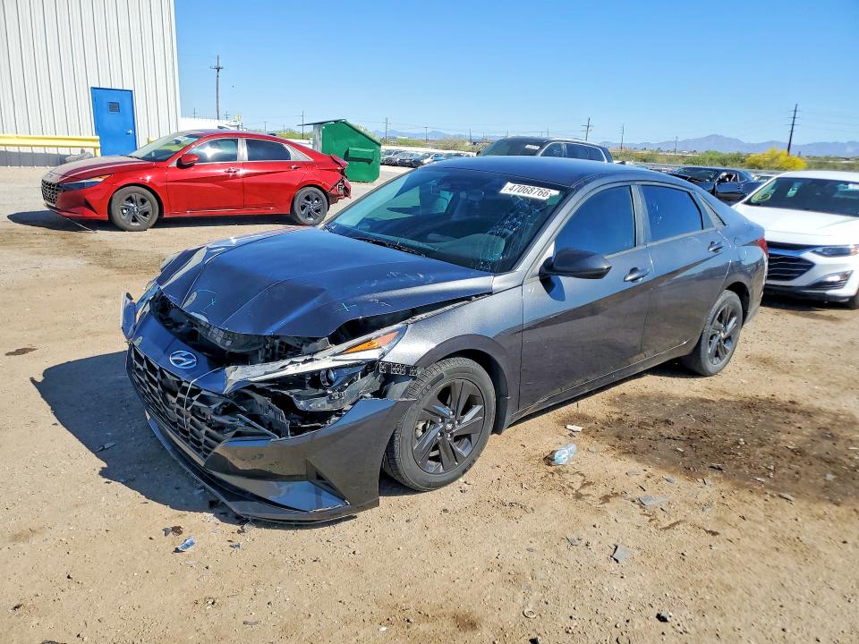 2022 Hyundai Elantra მანქანა იყიდება აუქციონზე, vin: 5NPLM4AG2NH056777, აუქციონის ნომერი: 47068766