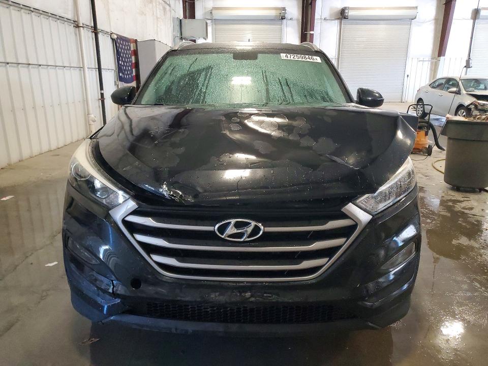 2017 Hyundai Tucson მანქანა იყიდება აუქციონზე, vin: KM8J3CA40HU404981, აუქციონის ნომერი: 47259846