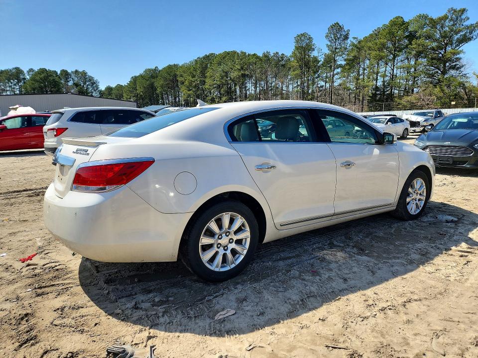 46523896 :رقم المزاد ، 1G4GC5ER2DF297118 vin ، 2013 Buick Lacrosse مزاد بيع