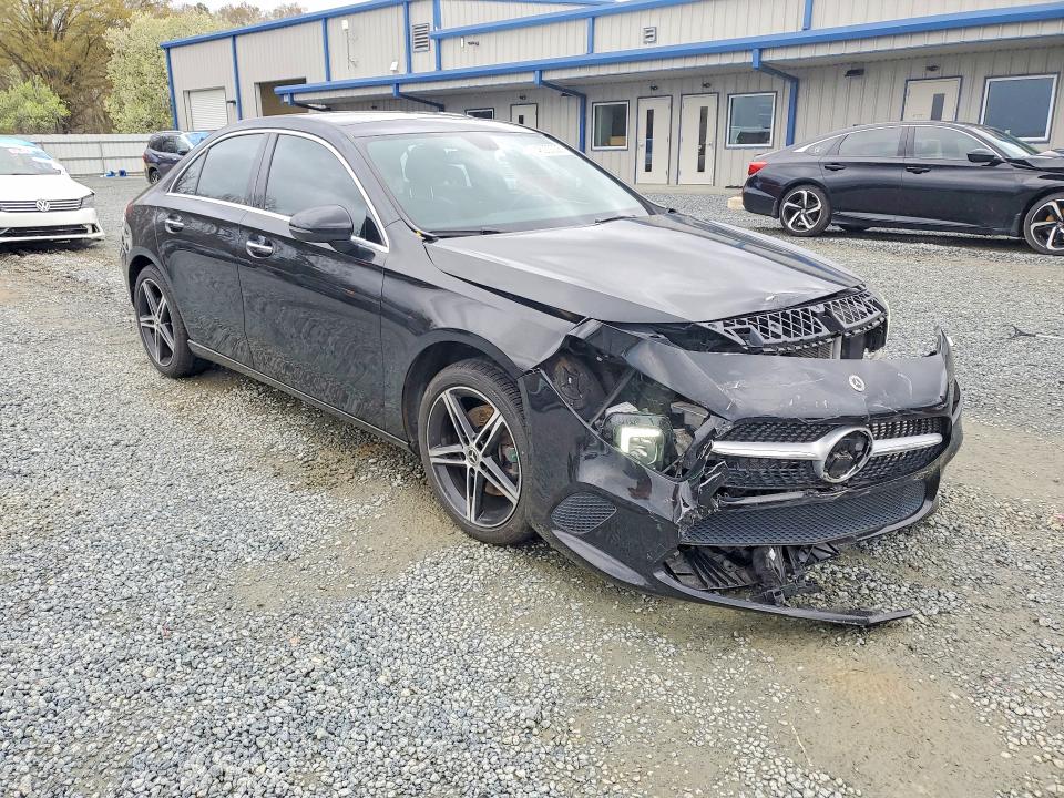 46230226 :رقم المزاد ، WDD3G4FB9KW020293 vin ، 2019 Mercedes-benz A مزاد بيع
