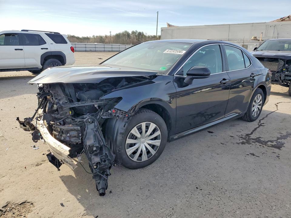 Auction sale of the 2022 Toyota Camry Hybrid, vin: 4T1C31AK6NU580876, lot number: 47232556