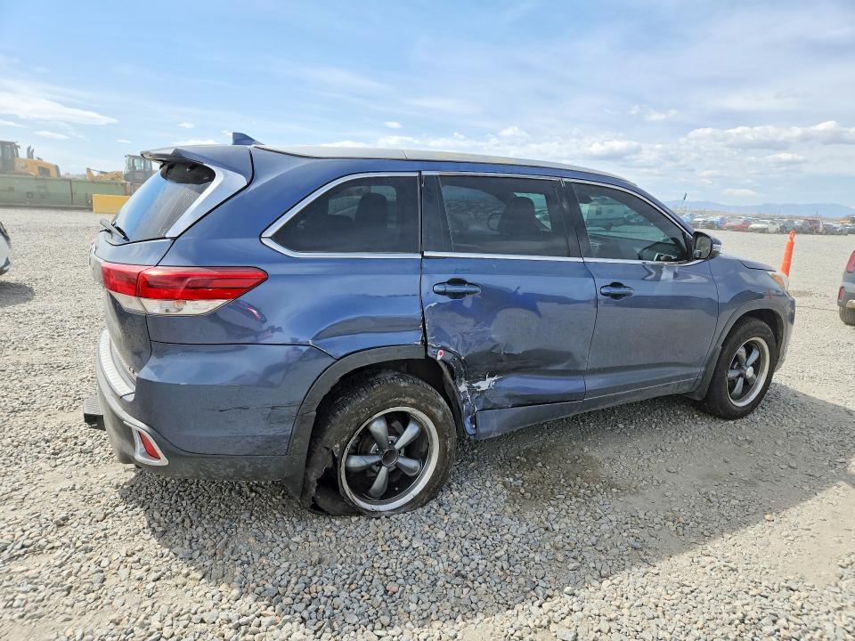 Продажа на аукционе авто 2017 Toyota Highlander, vin: 5TDBZRFH0HS465032, номер лота: 47967576