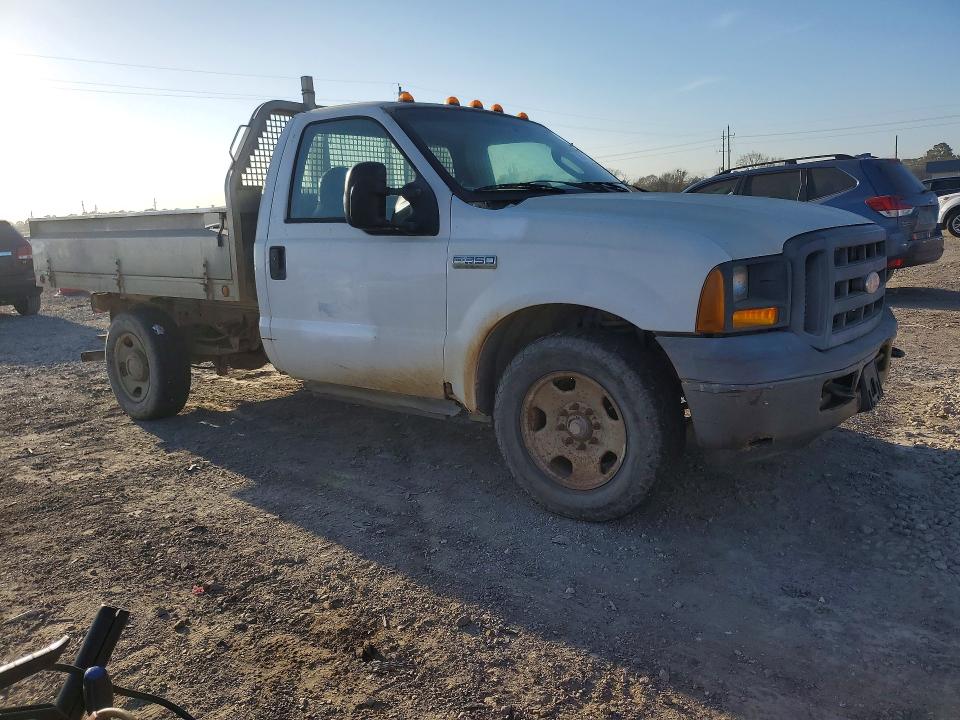 79691675 :رقم المزاد ، 1FDSF34545ED23553 vin ، 2005 Ford F350 مزاد بيع