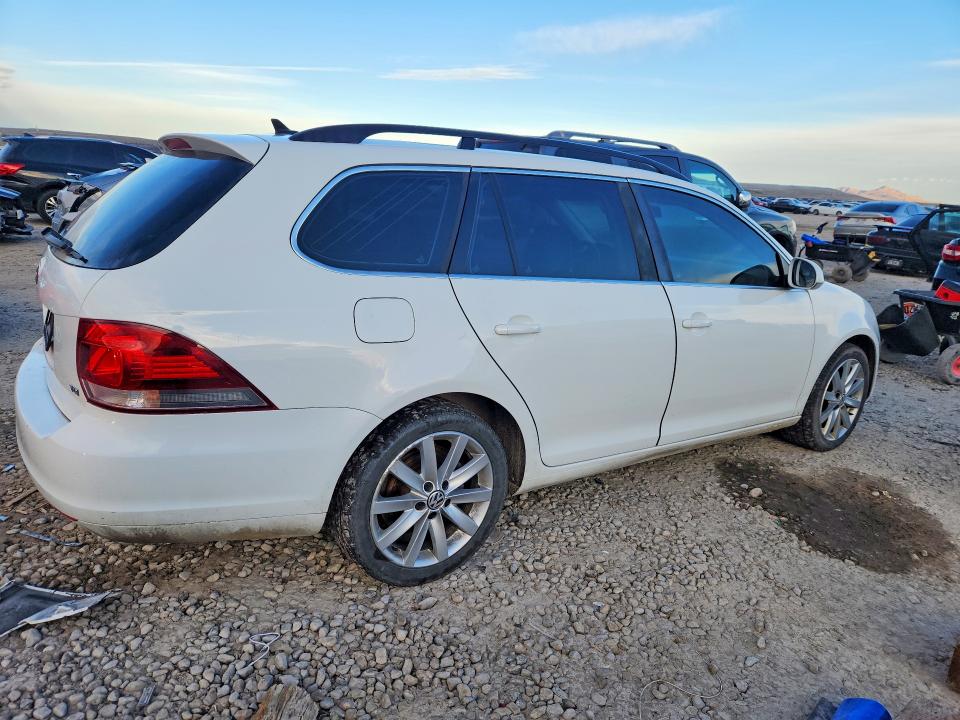 Продажа на аукционе авто 2014 Volkswagen Jetta, vin: 3VWPL7AJ4EM610992, номер лота: 79648265