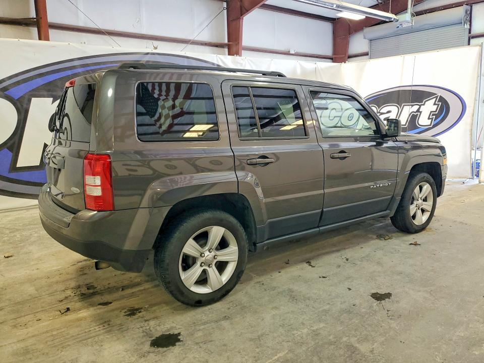 46172956 :رقم المزاد ، 1C4NJPFB1GD569916 vin ، 2016 Jeep Patriot مزاد بيع