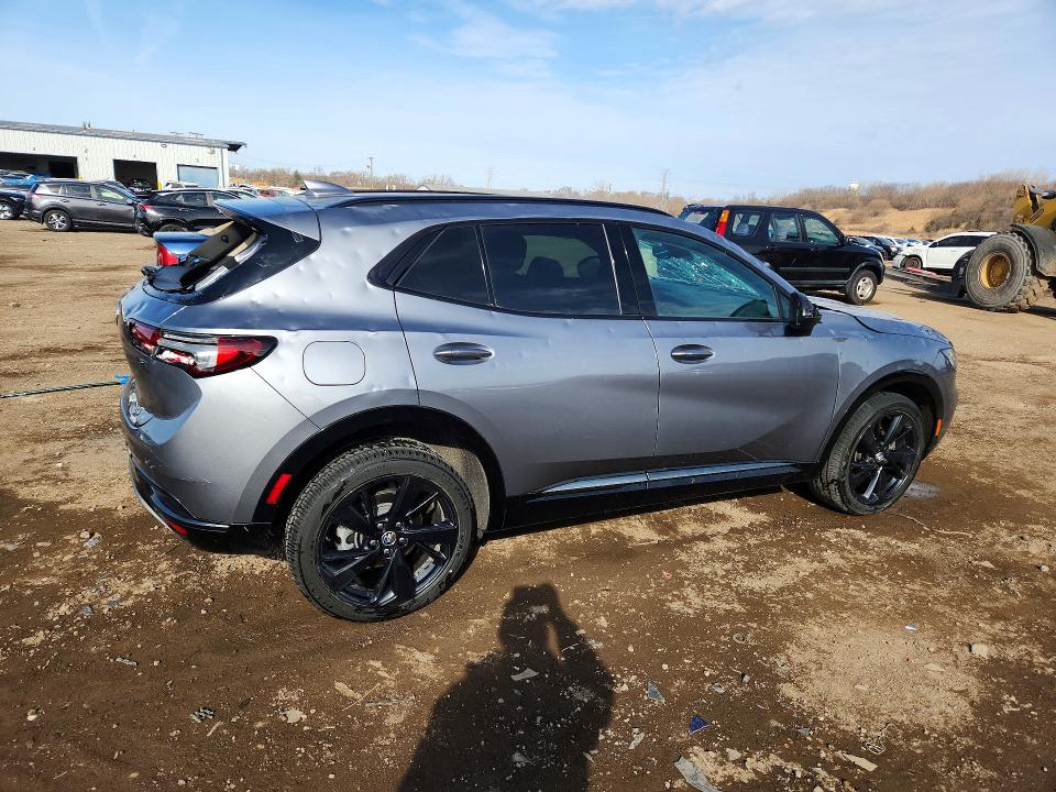 2022 Buick Envision მანქანა იყიდება აუქციონზე, vin: LRBAZLR45ND063918, აუქციონის ნომერი: 47348076