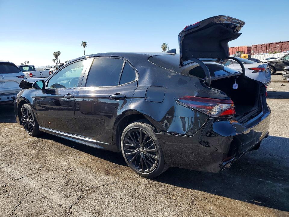 Продажа на аукционе авто 2022 Toyota Camry Hybrid, vin: 4T1G31AK3NU035140, номер лота: 47766336