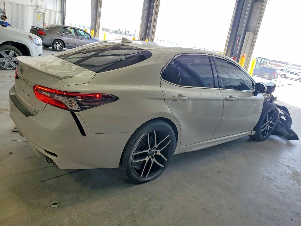 Продажа на аукционе авто 2021 Toyota Camry, vin: 4T1K61BK4MU044234, номер лота: 46205686