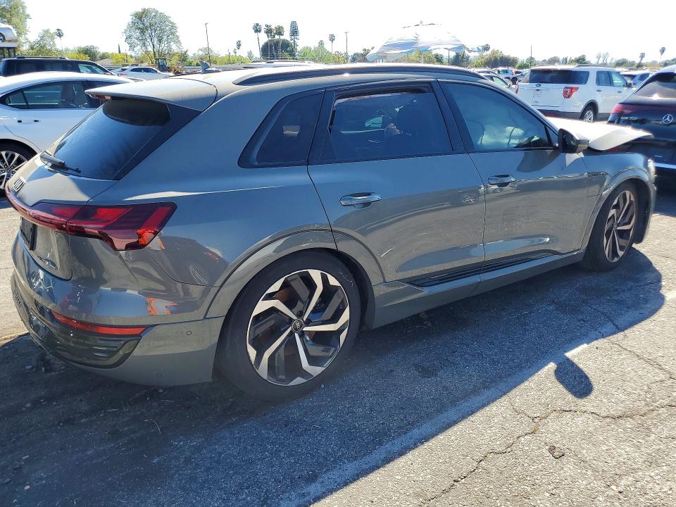 Продаж на аукціоні авто 2024 Audi Q8 E-tron, vin: WA15AAGE7RB049427, номер лоту: 47112726