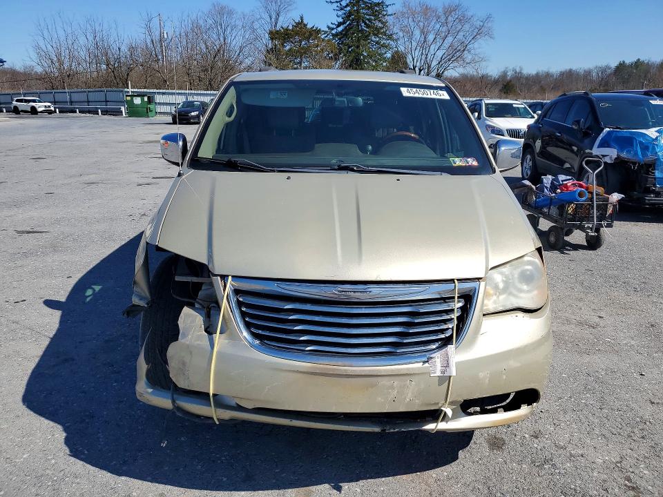 45450746 :رقم المزاد ، 2C4RC1GG9CR116900 vin ، 2012 Chrysler Town & Country مزاد بيع