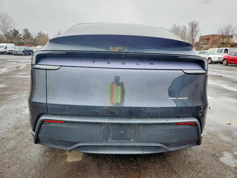 41776436 :رقم المزاد ، 7SAYGDEEXTF336998 vin ، 2026 Tesla Model Y مزاد بيع
