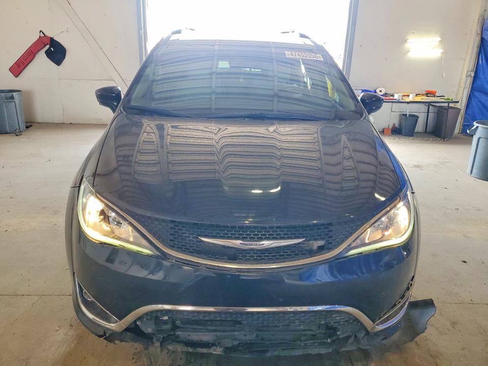 47452056 :رقم المزاد ، 2C4RC1BG4LR271362 vin ، 2020 Chrysler Pacifica مزاد بيع