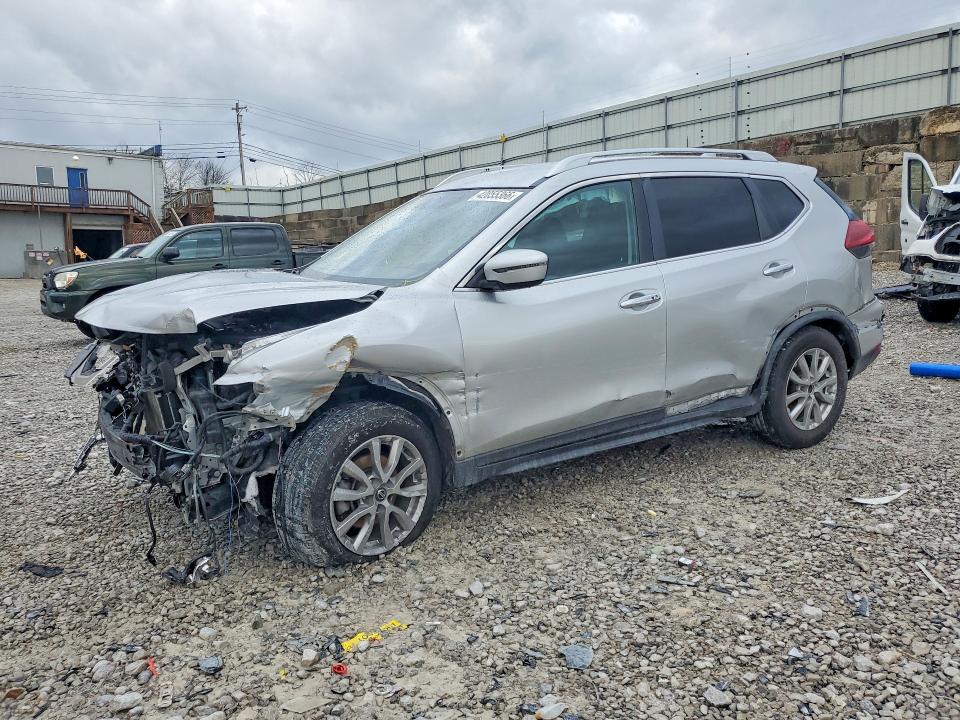 2018 Nissan Rogue მანქანა იყიდება აუქციონზე, vin: KNMAT2MV6JP544461, აუქციონის ნომერი: 42055366