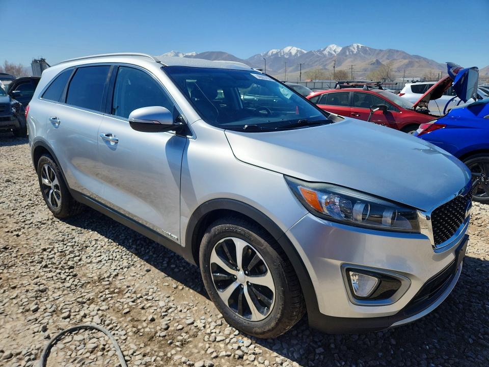 Продажа на аукционе авто 2016 Kia Sorento, vin: 5XYPHDA53GG165036, номер лота: 46657036