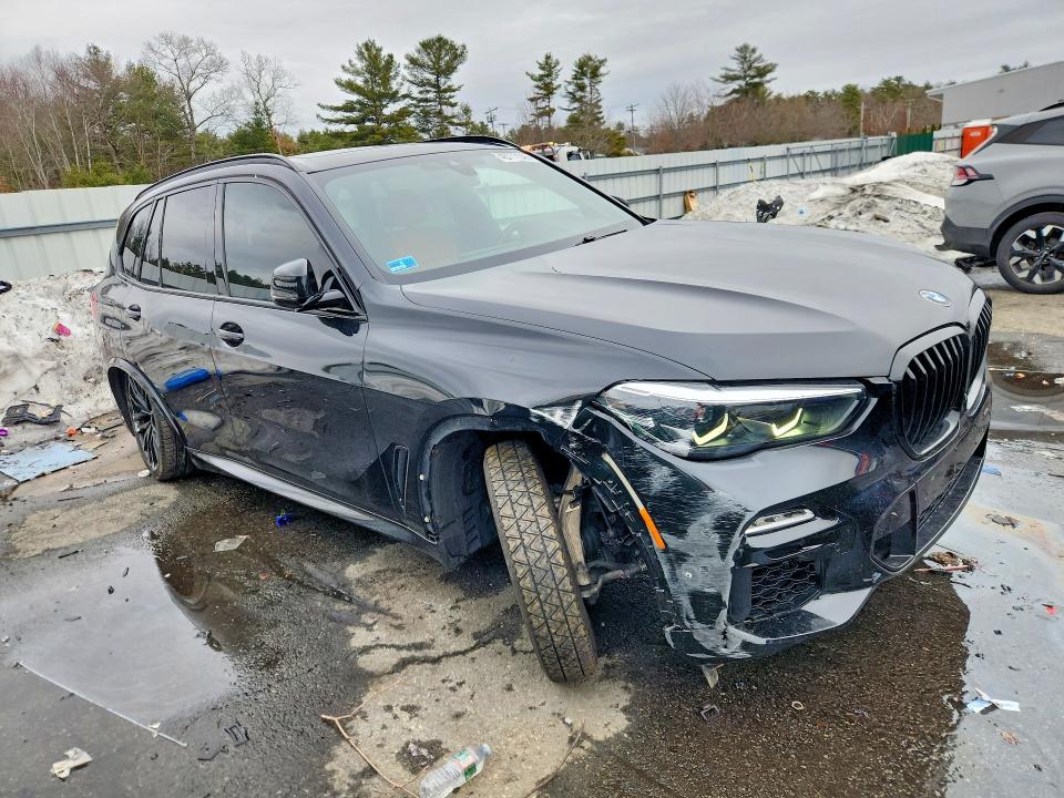 45777546 :رقم المزاد ، 5UXCR6C01M9H71944 vin ، 2021 Bmw X5 مزاد بيع
