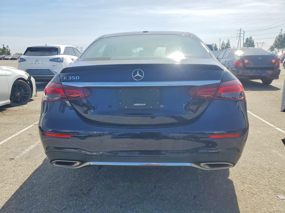 79669645 :رقم المزاد ، W1KZF8DB0MA967701 vin ، 2021 Mercedes-benz E مزاد بيع
