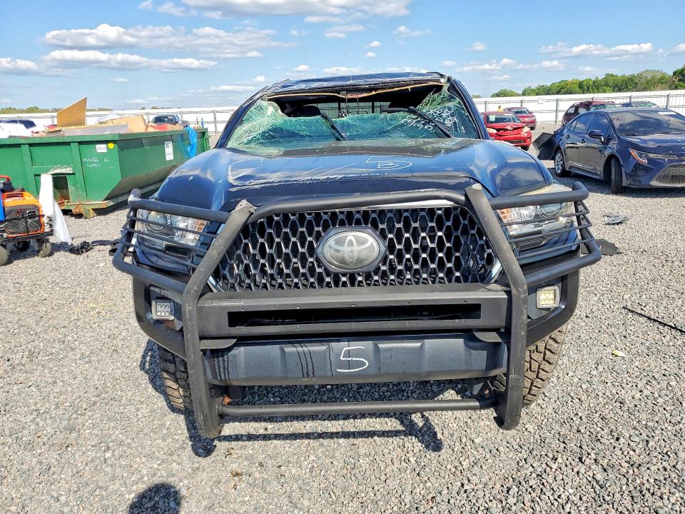 Продаж на аукціоні авто 2018 Toyota Tacoma, vin: 5TFCZ5ANXJX132203, номер лоту: 50738256