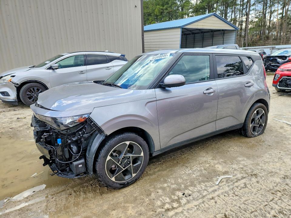 2024 Kia Soul მანქანა იყიდება აუქციონზე, vin: KNDJ33AU3R7901298, აუქციონის ნომერი: 46008046