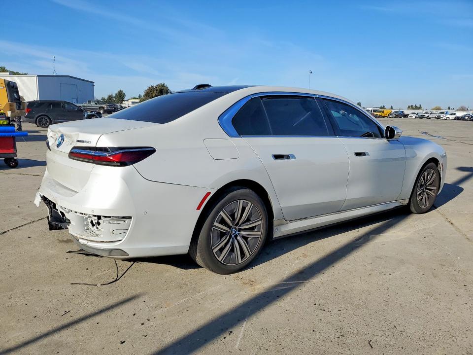 2024 Bmw I7 მანქანა იყიდება აუქციონზე, vin: WBY43EJ05RCR69212, აუქციონის ნომერი: 45788766