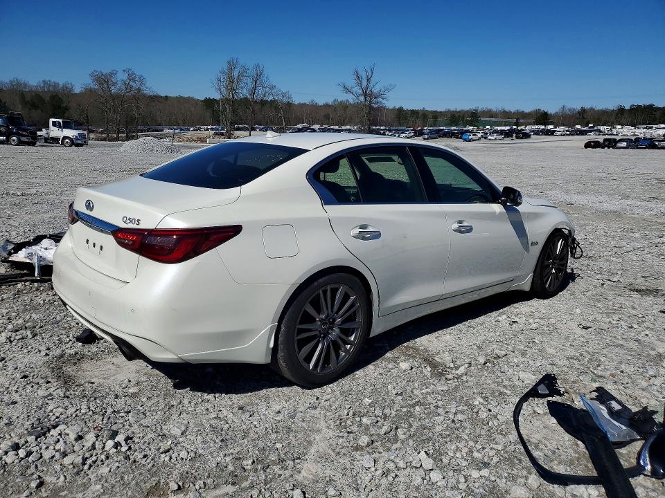 45851756 :رقم المزاد ، JN1FV7AP4JM460873 vin ، 2018 Infiniti Q50 مزاد بيع