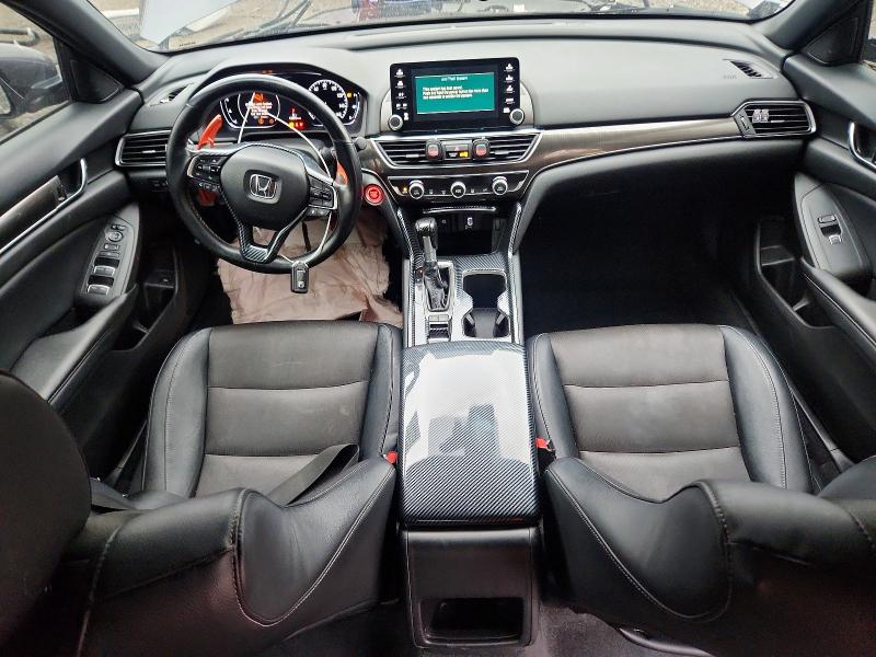 47449656 :رقم المزاد ، 1HGCV1F34JA191473 vin ، 2018 Honda Accord مزاد بيع