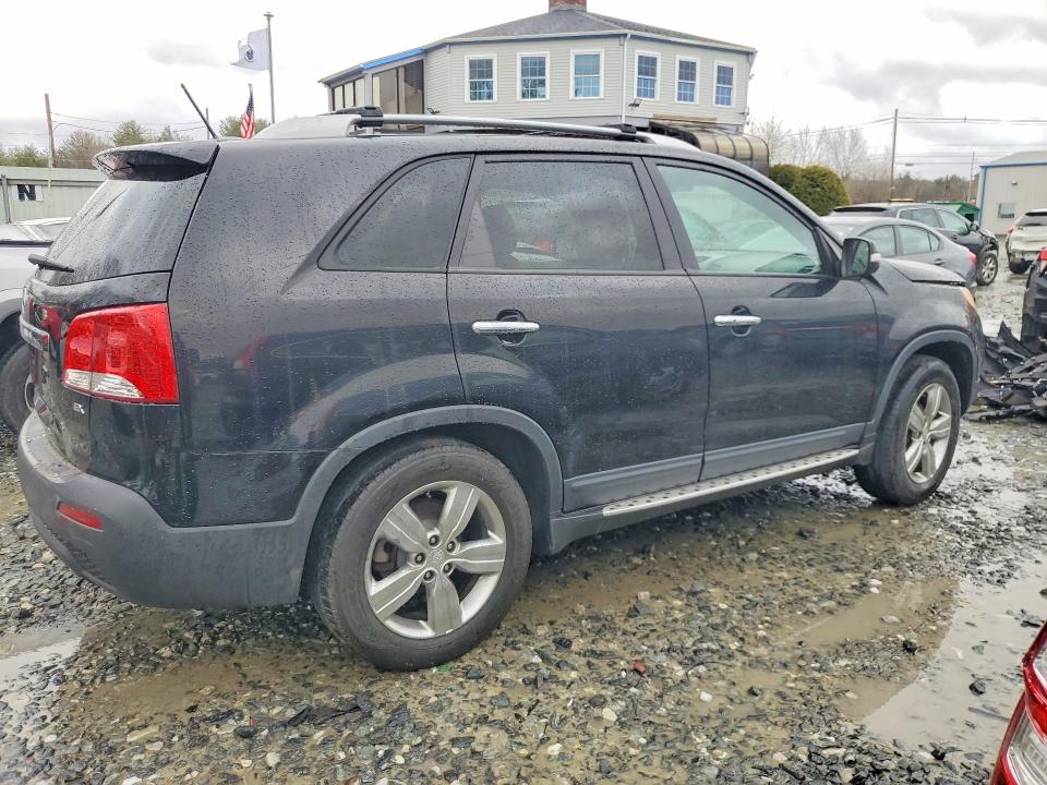 Продажа на аукционе авто 2012 Kia Sorento, vin: 5XYKU4A63CG243758, номер лота: 46263716