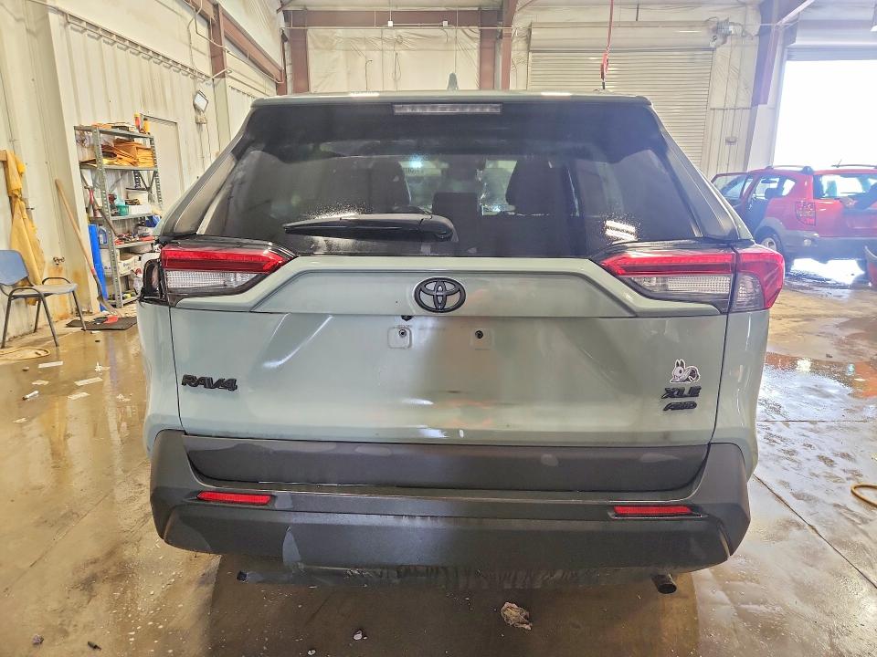 2020 Toyota Rav4 მანქანა იყიდება აუქციონზე, vin: 2T3A1RFV4LW139363, აუქციონის ნომერი: 78409425