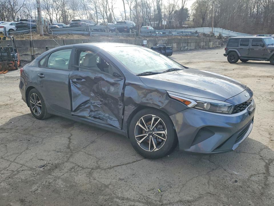 47532486 :رقم المزاد ، 3KPF24ADXNE496257 vin ، 2022 Kia Forte مزاد بيع