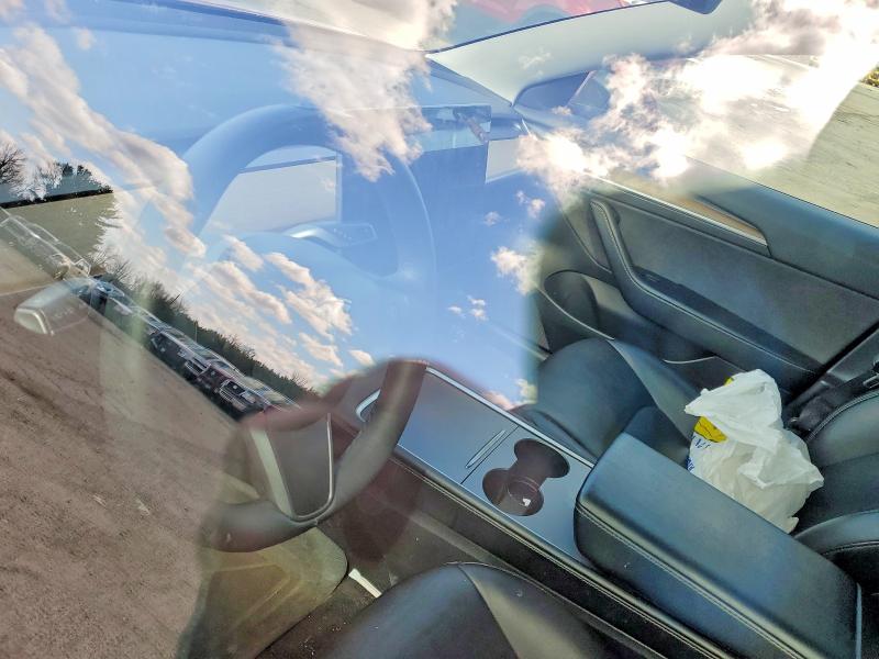 Продажа на аукционе авто 2022 Tesla Model 3, vin: 5YJ3E1EB3NF188536, номер лота: 46235426