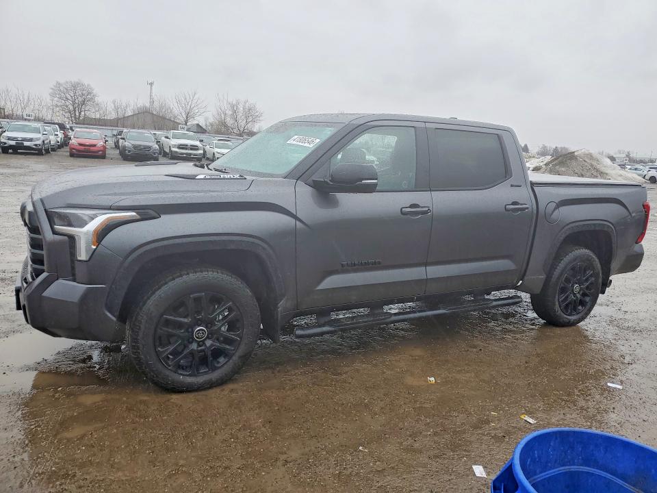 Продажа на аукционе авто 2024 Toyota Tundra, vin: 5TFWC5DB1RX077295, номер лота: 41806546
