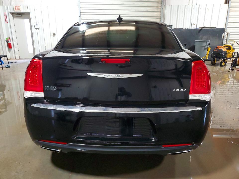 Продаж на аукціоні авто 2017 Chrysler 300, vin: 2C3CCAAG3HH668490, номер лоту: 79633315