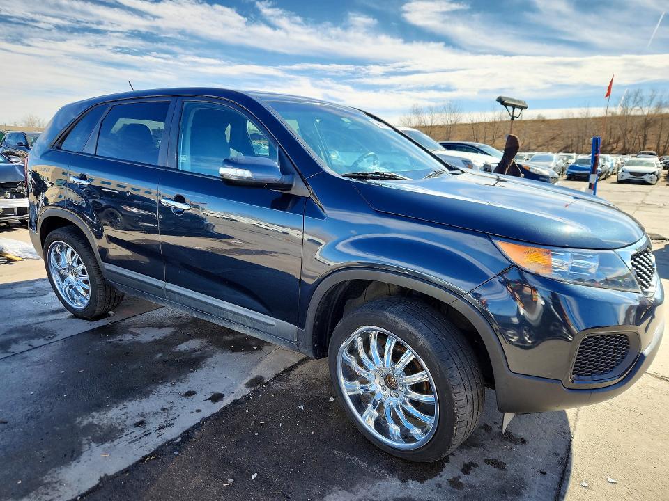 79994335 :رقم المزاد ، 5XYKT3A15DG379201 vin ، 2013 Kia Sorento مزاد بيع