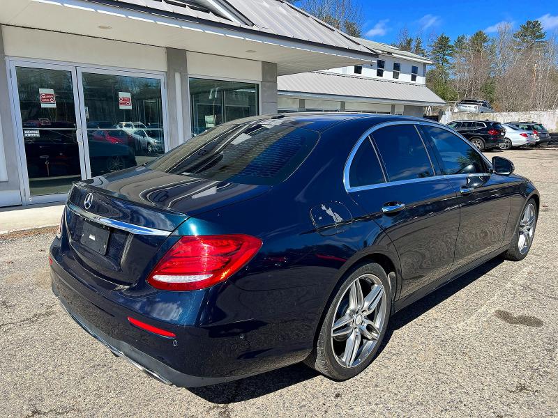 46900576 :رقم المزاد ، WDDZF4JB1HA049247 vin ، 2017 Mercedes-benz E مزاد بيع