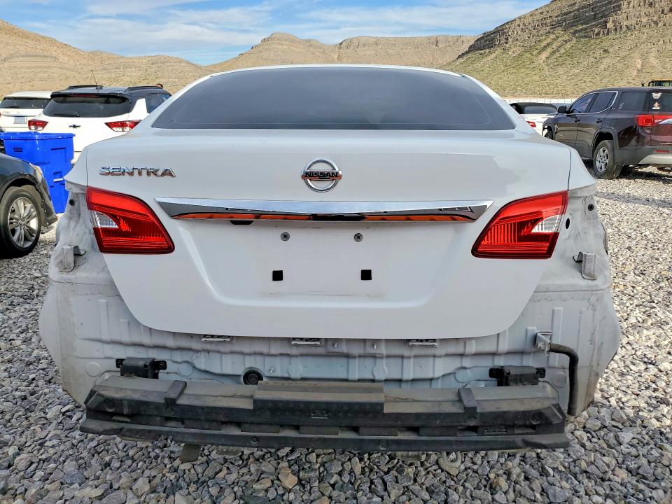 Продаж на аукціоні авто 2018 Nissan Sentra, vin: 3N1AB7AP6JY299524, номер лоту: 79783705